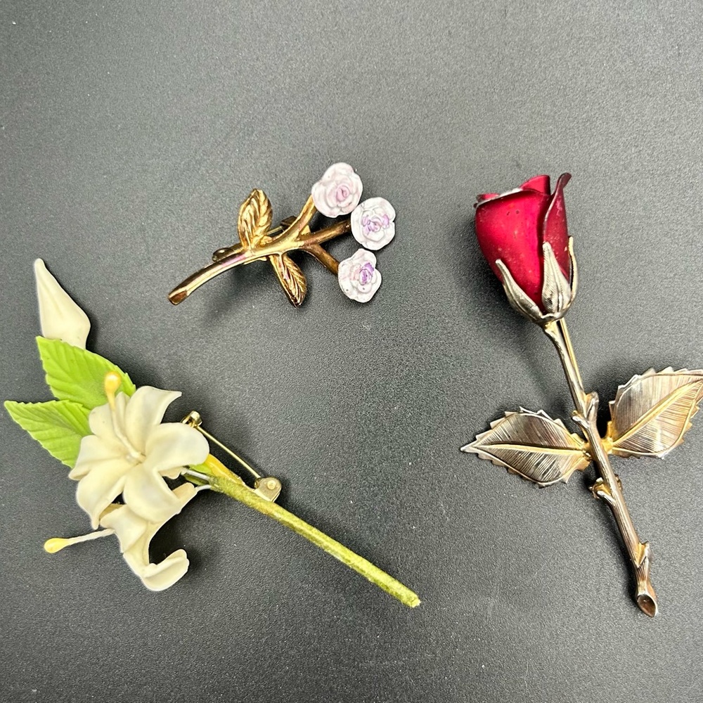 Bundle of 16 Vintage brooches - Picture 4 of 7